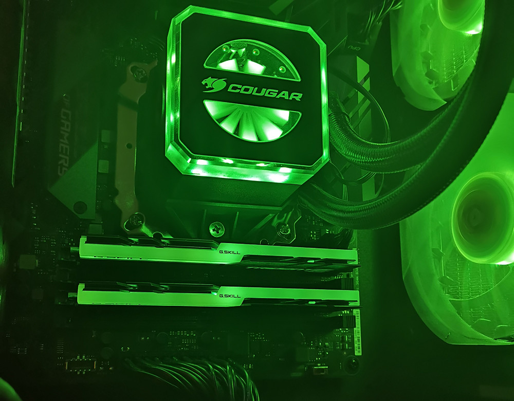 骨伽机箱水冷,怎么提升电脑性能配置