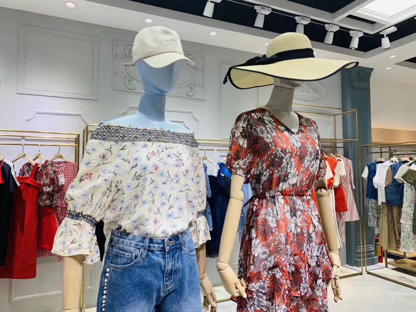 广州牛庆丰牛仔裤批发市场拿货,广州服装批发市场新手怎么拿货