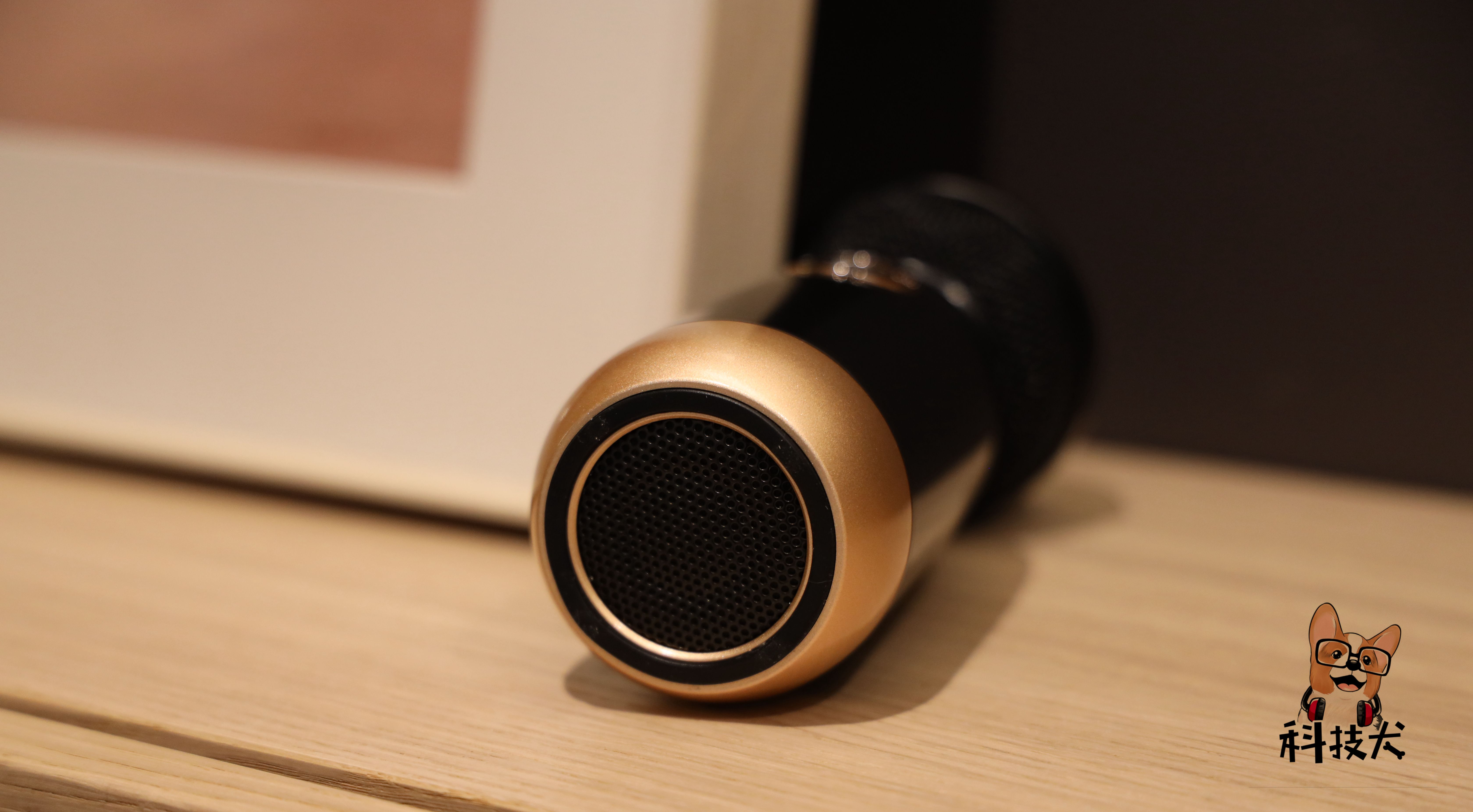 唱吧精灵麦克风q3插电脑当麦克风,唱吧精灵麦克风q3有伴奏吗