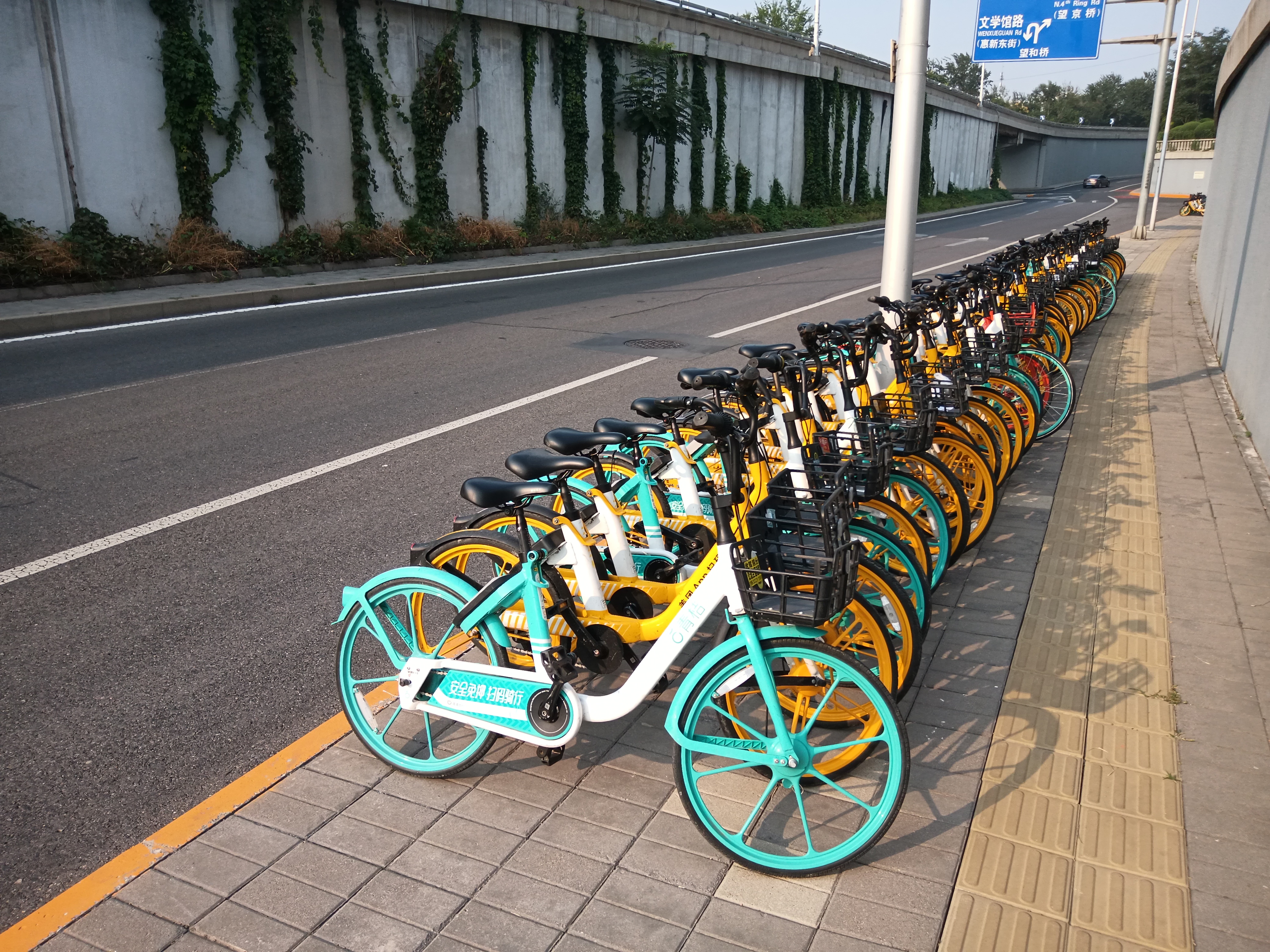 华为畅享20plus和光荣30哪个好,华为畅享20e和光荣play5t对比