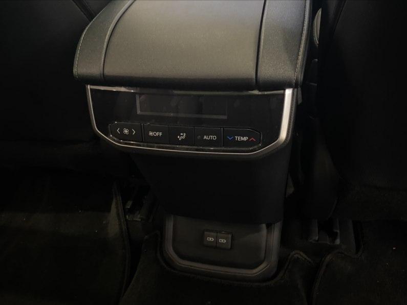 闲逛广丰4s店，体验全新汉兰达