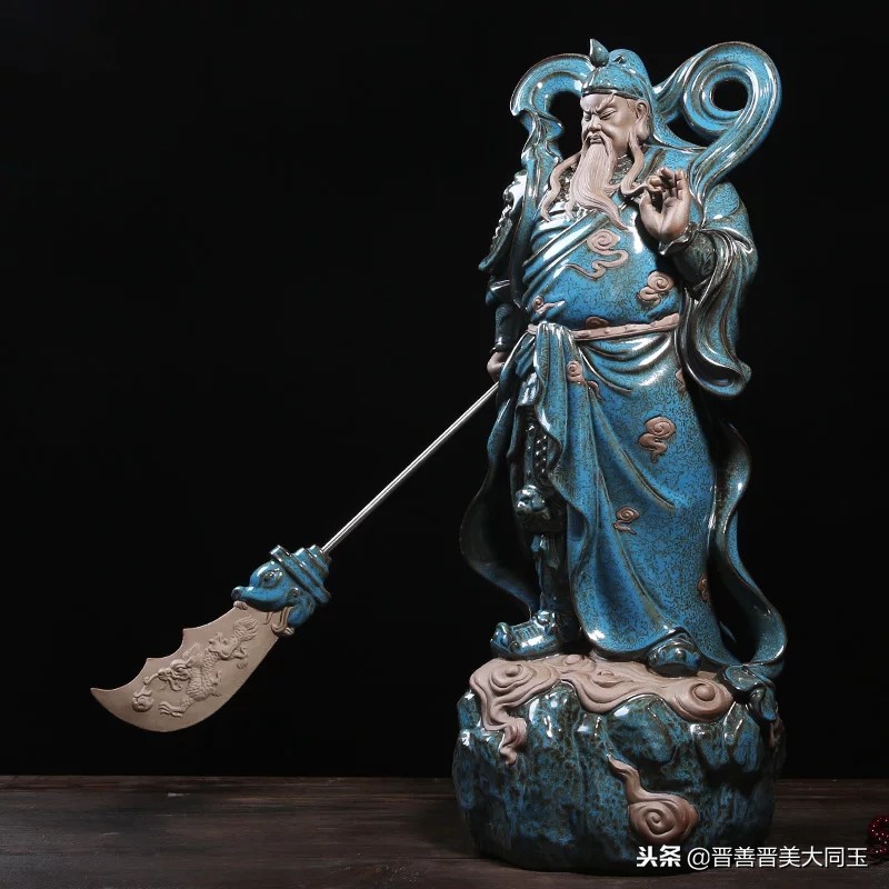 壮志威风千古在，大漠孤烟情深长！浅析大同玉象形之“关公望漠”