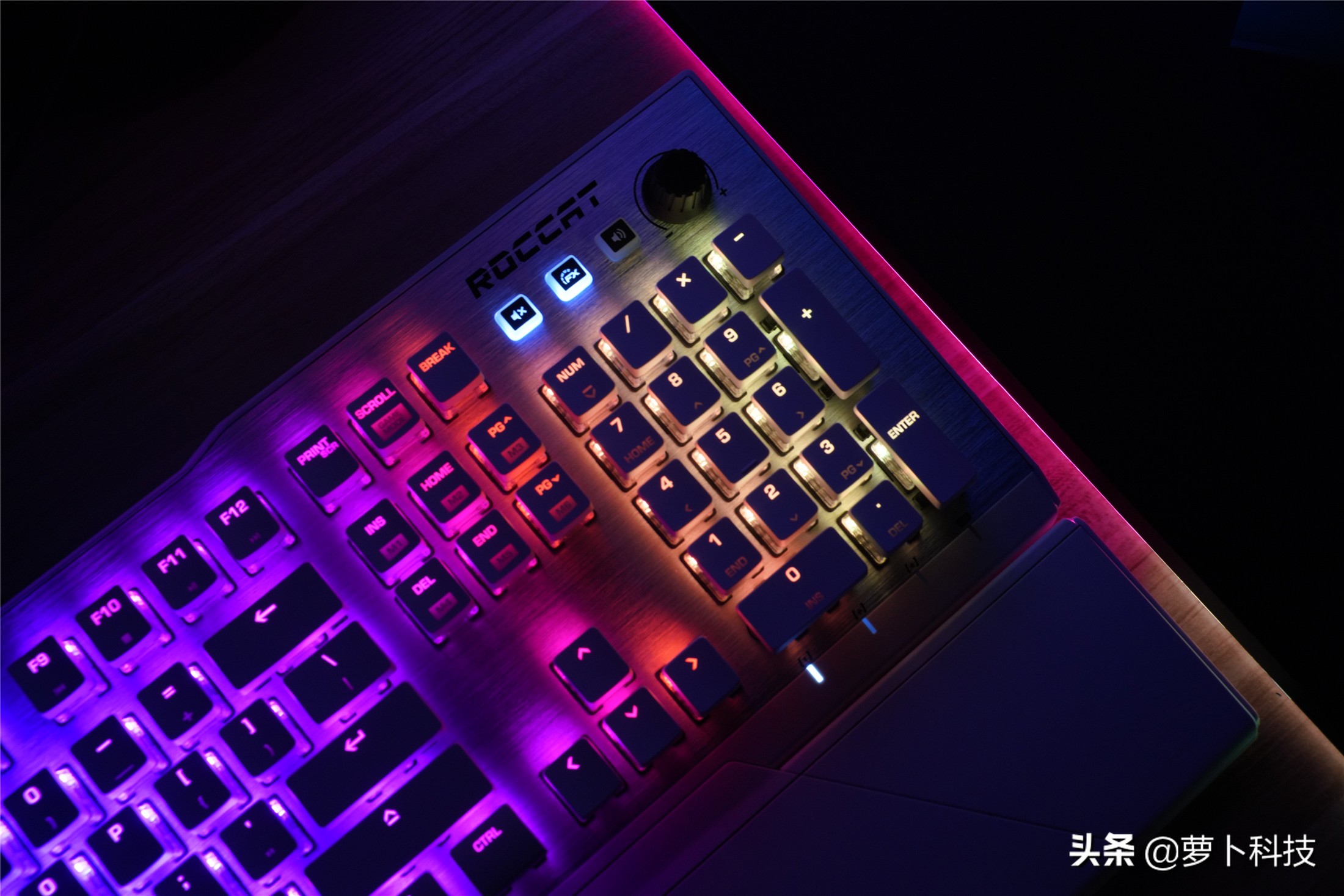 冰豹瓦肯vulcan122,冰豹vulcan120机械游戏键盘