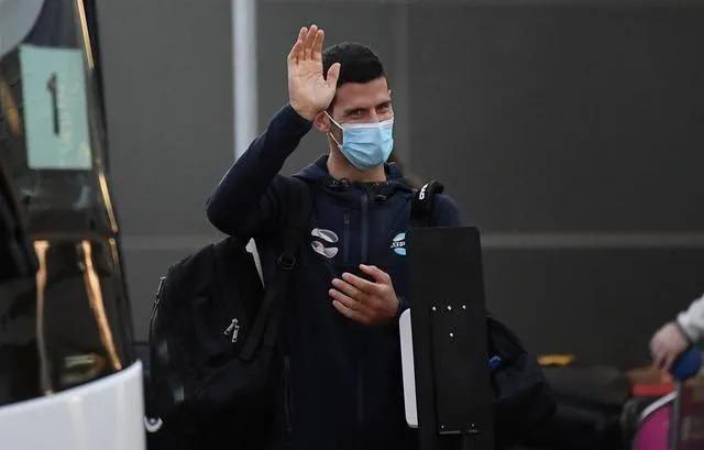 那些战胜自己的运动员,那些年在温网击败费德勒的球员们