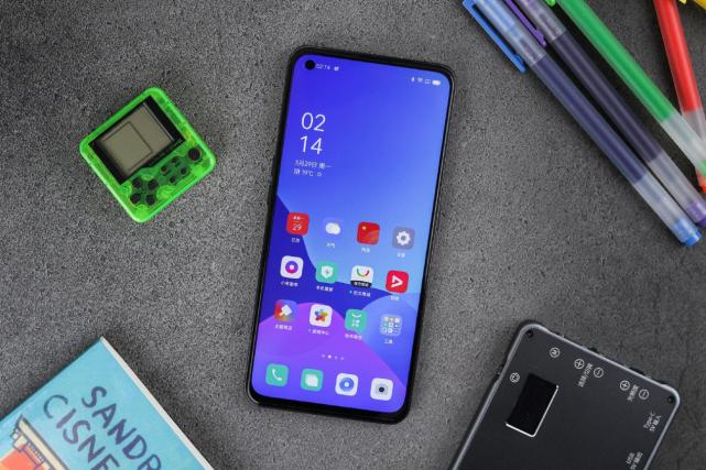 值得入手的三款性价比千元机,最值得入手的5款千元机高配低价