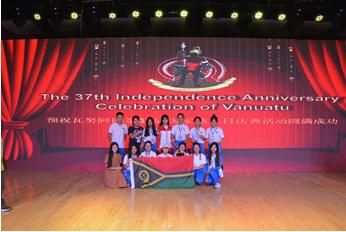 体育学院展飒爽英姿扬青春风采,体育学院朝气蓬勃