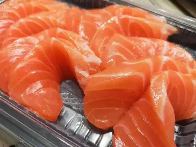 三文鱼给宝宝吃有什么好处,北极贝和三文鱼哪个营养高