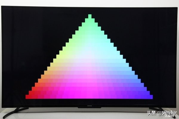 创维酷开70c70与m70差别,70寸电视观看效果
