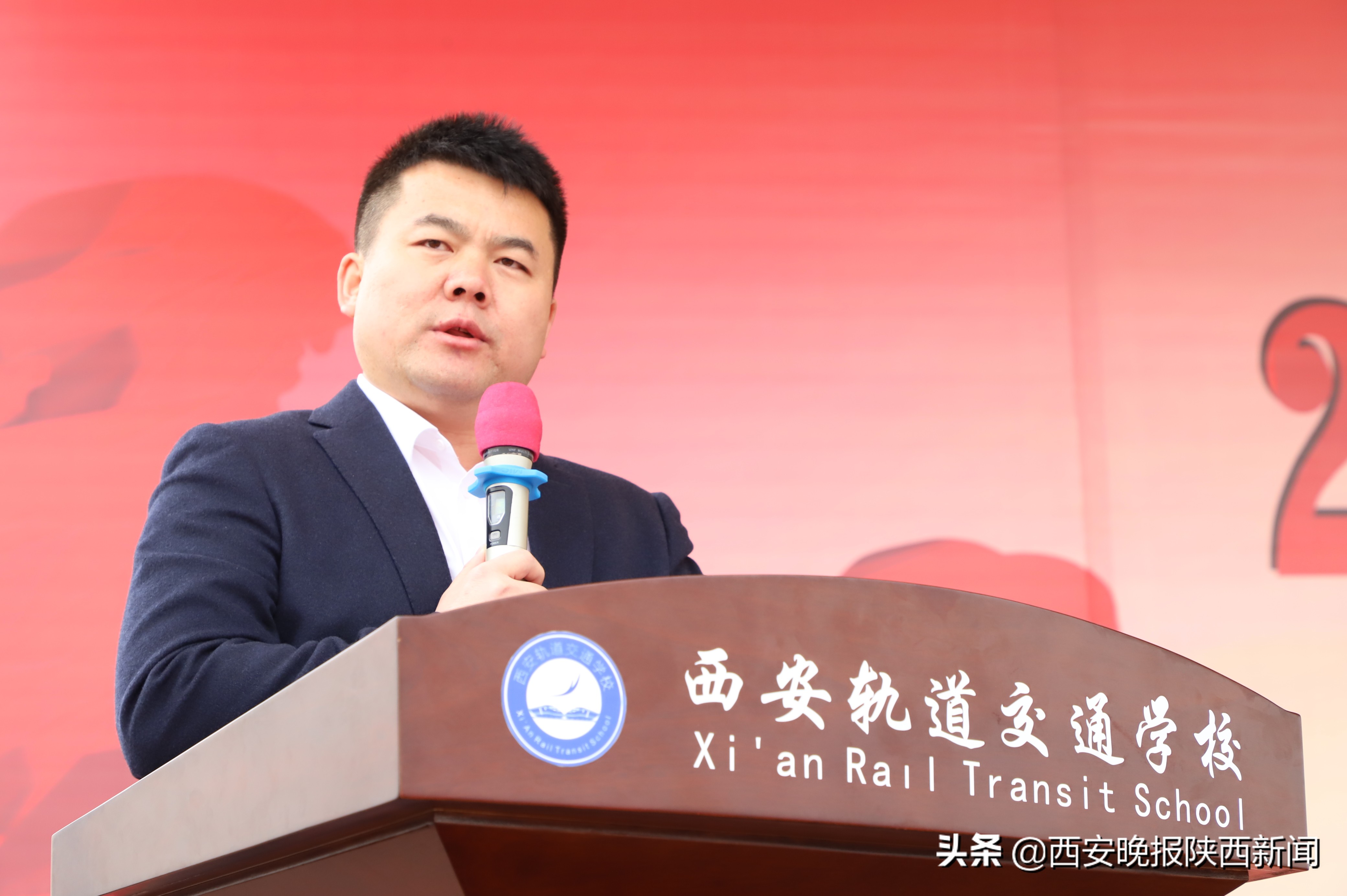 西安轨道交通学校2017军训视频,西安铁道技师学院军训视频