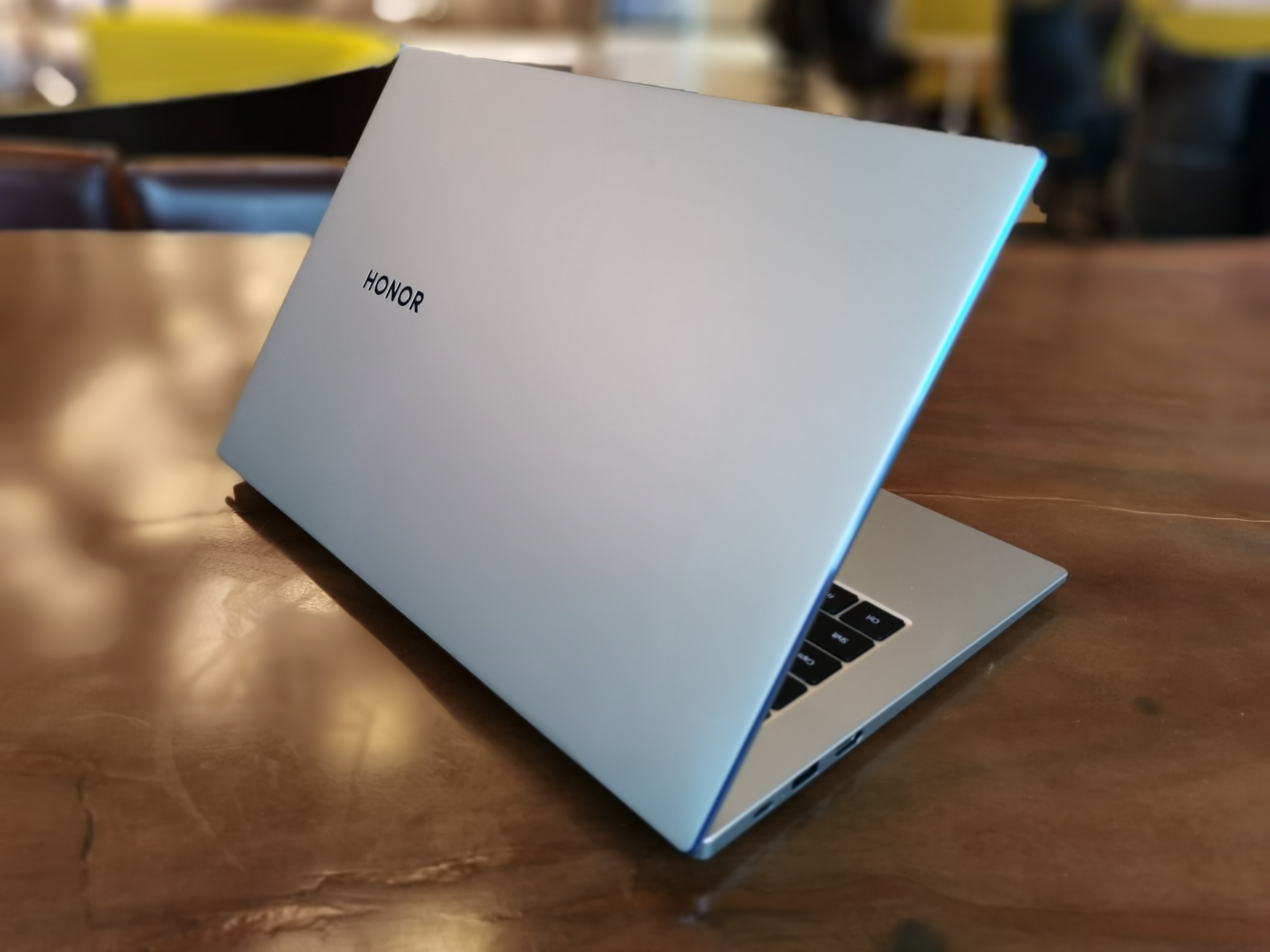 轻薄版笔记本推荐光荣magicbook,办公本光荣magicbook14