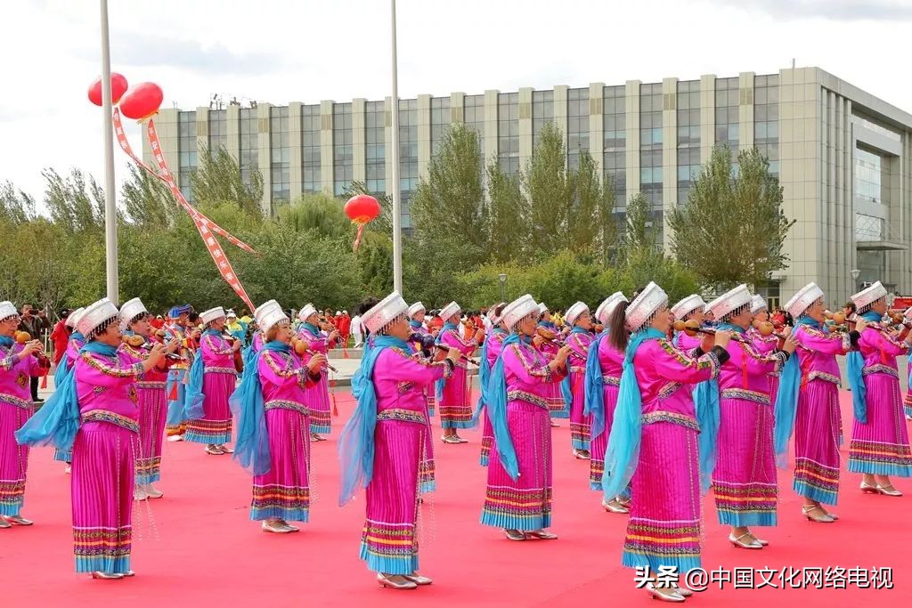 2020佳木斯快乐广场舞完整版,佳木斯市文化广场舞大赛