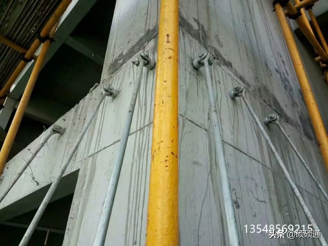 一种新型悬挑架的安装搭设装置,施工现场新型悬挑架