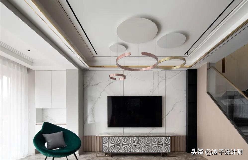 小户型三层复式极简,三层复式住宅