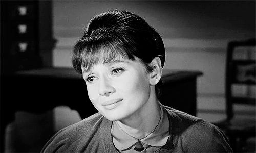 奥黛丽赫本最漂亮的电影,奥黛丽赫本主演的几部电影