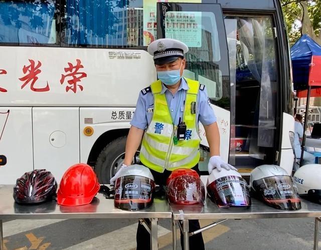 为什么电动车头盔不能用安全帽,电动车安全帽头盔