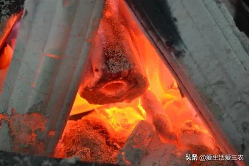 木炭加工厂需要哪些技术,开个机制木炭厂一年有多少利润