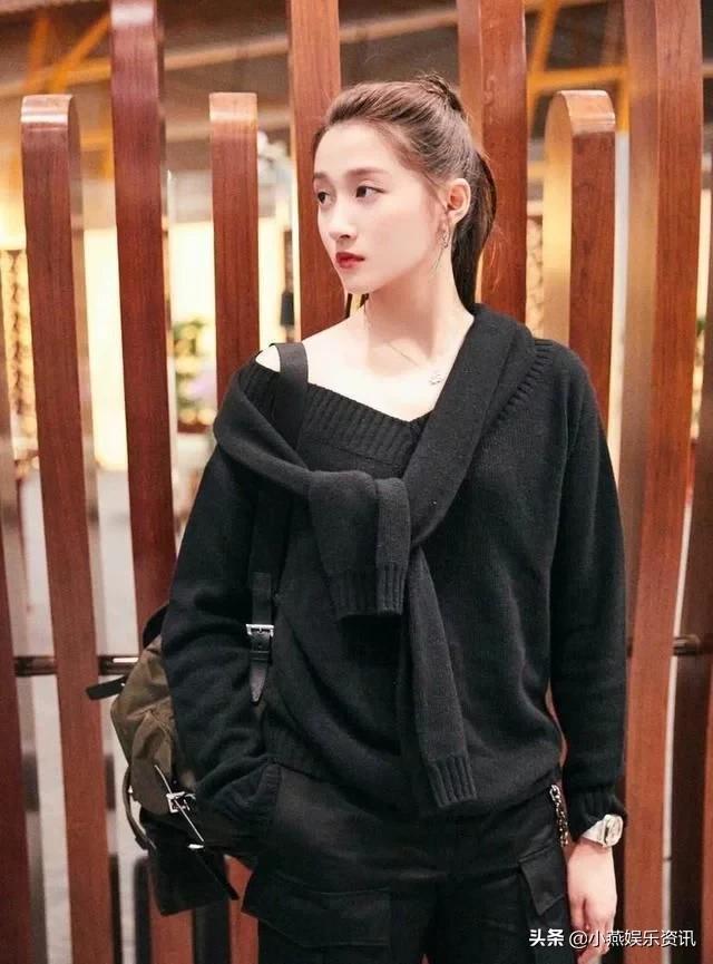 关晓彤同款发型丸子头,关晓彤扎麻花辫同款发型