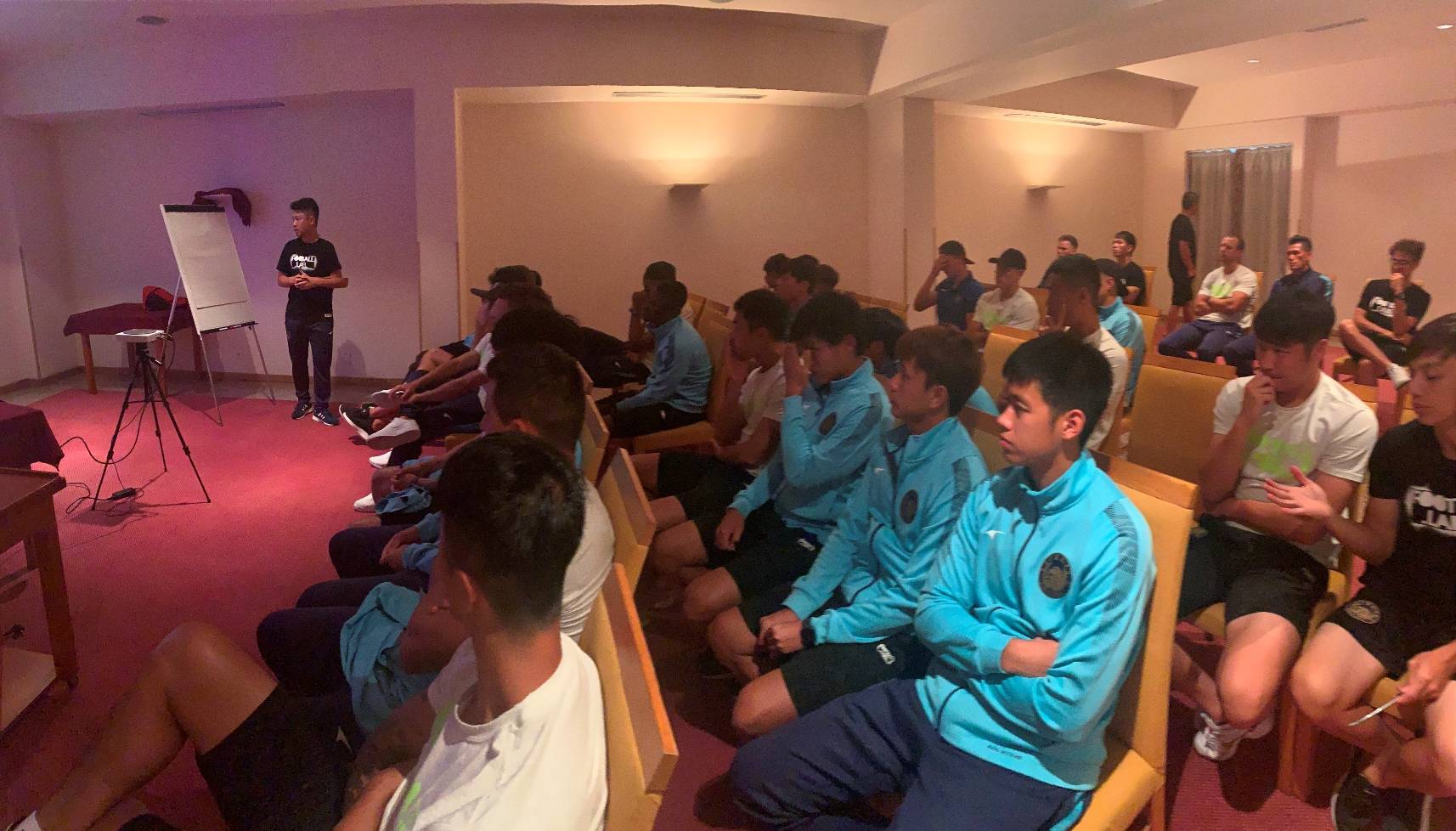 跨越时空的父子相遇,跨越32年的父子团聚