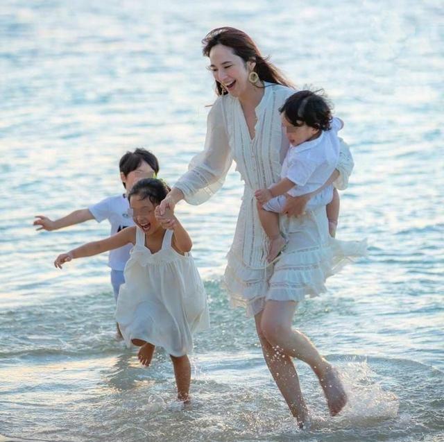 陈绮贞2017图片,陈绮贞48岁照片