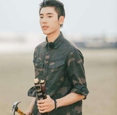 小橘还没来，王子异抢先做客《野生厨房》，冷幽默迷死人