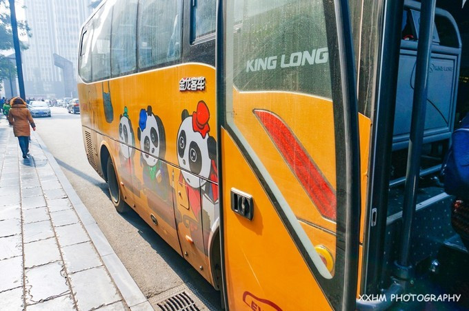 成都本地人去的最好吃的美食,中国姑娘吃成都美食