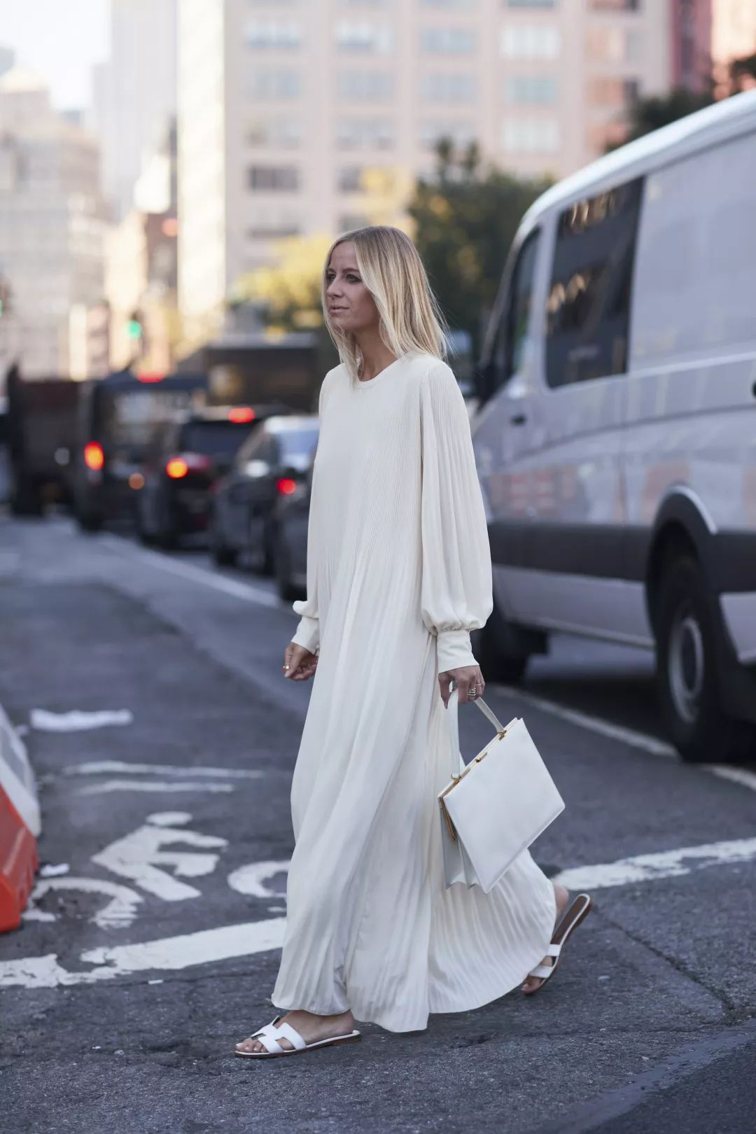 四月婚礼季,四月结婚穿什么鞋好看