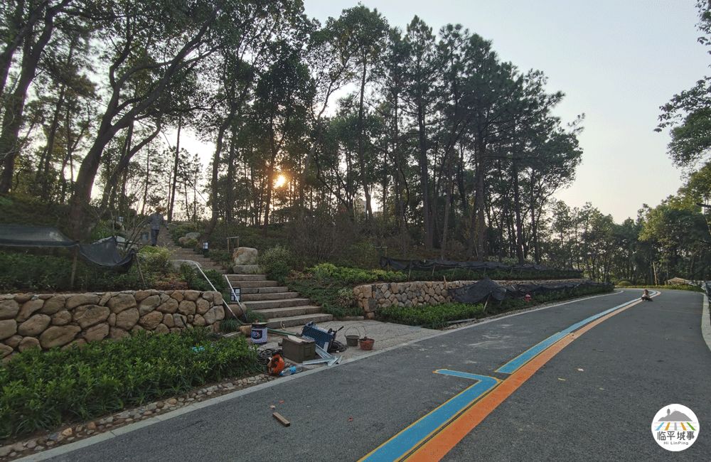 临平体育馆改扩建有篮球场吗,体育公园篮球场施工