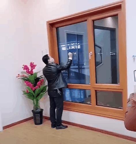 不理老公反对，一定要装大窗户，最后证明这才是对的