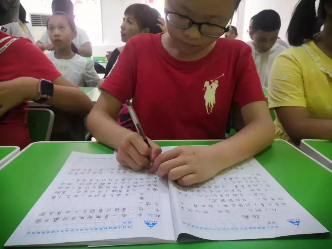 如何辅导初中孩子作文,如何辅导孩子写作文