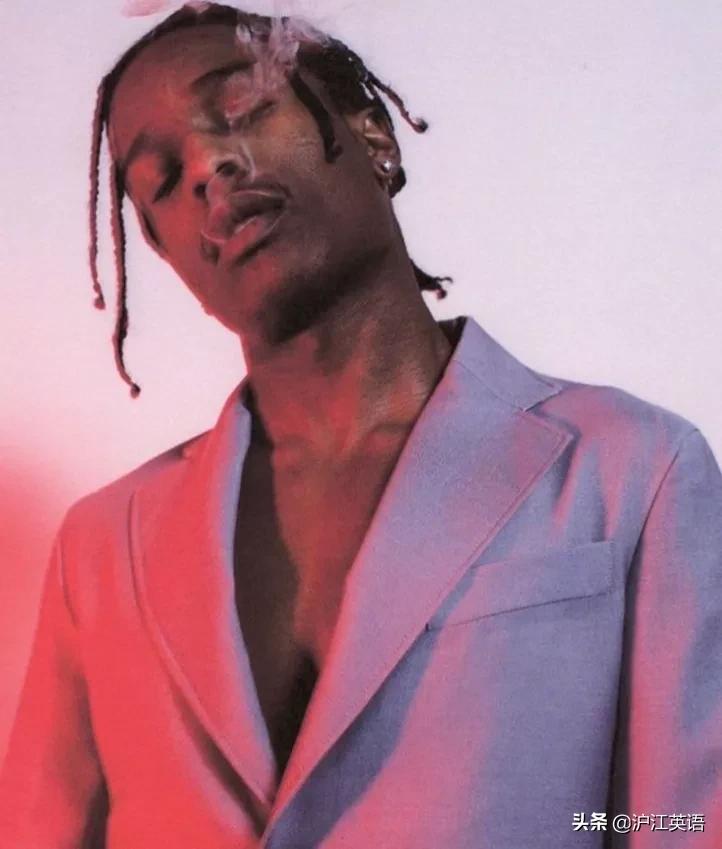 蕾哈娜公布新恋情男友,蕾哈娜宣布新恋情