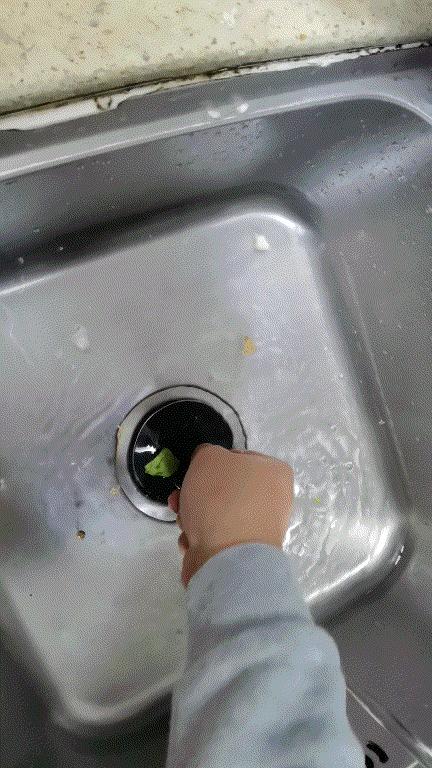 厨余垃圾处理器怎么清理,垃圾处理器堵了怎么清理
