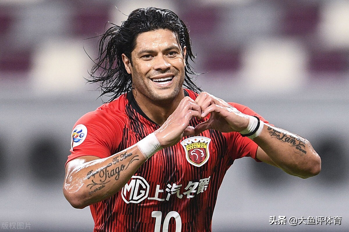 集齐中国全部联赛冠军的球员,集齐欧冠世界杯洲际杯的球员