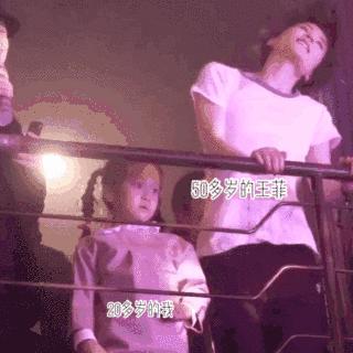 走在时髦前列的情歌天后，如今时尚圈流行的都是她玩剩下的？