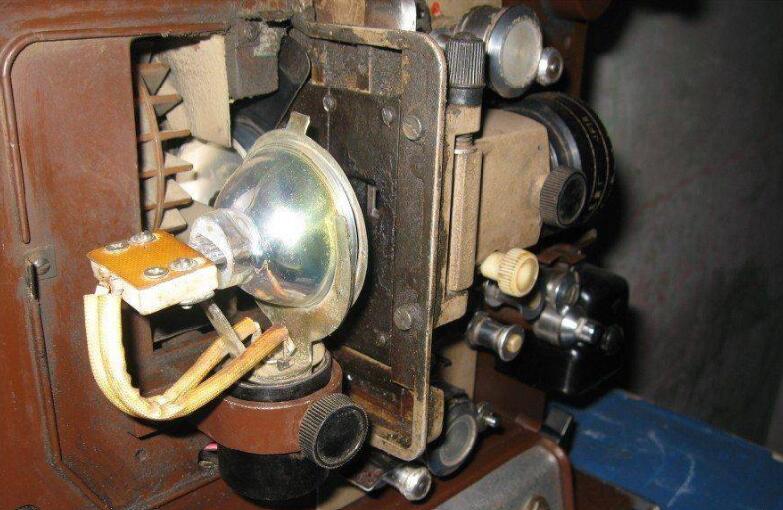 16mm长江胶片电影放映机,南京长江16毫米胶片电影放映机