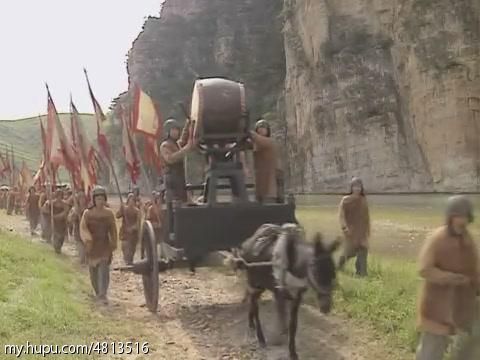 三国演义全集解说央视,三国演义连续剧片段赤壁鏖战