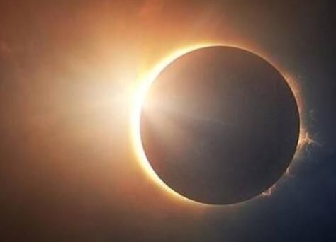 日食和月食的区别在哪,日食和月食形成原理