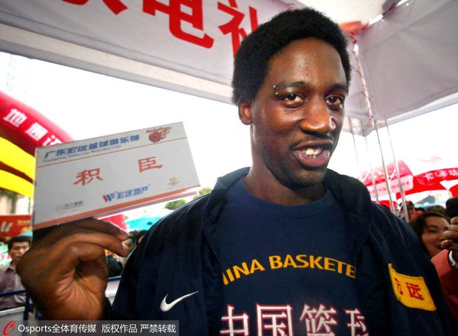 cba广东马布里,马布里cba经典战广东