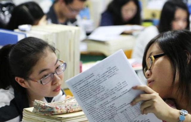 现在还有“三本”吗？看看投档分就明白了，“三六九等”很明显