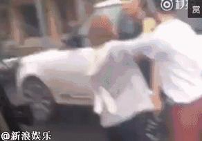 杨幂被拍在横店,杨幂被镜头包围照片