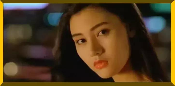 60多岁花450万整容,21岁女子花20万整容