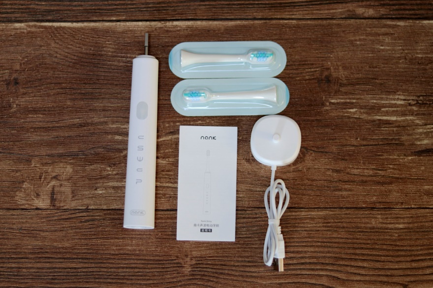 shiny声波电动牙刷评测,六款电动牙刷深度评测避坑指南