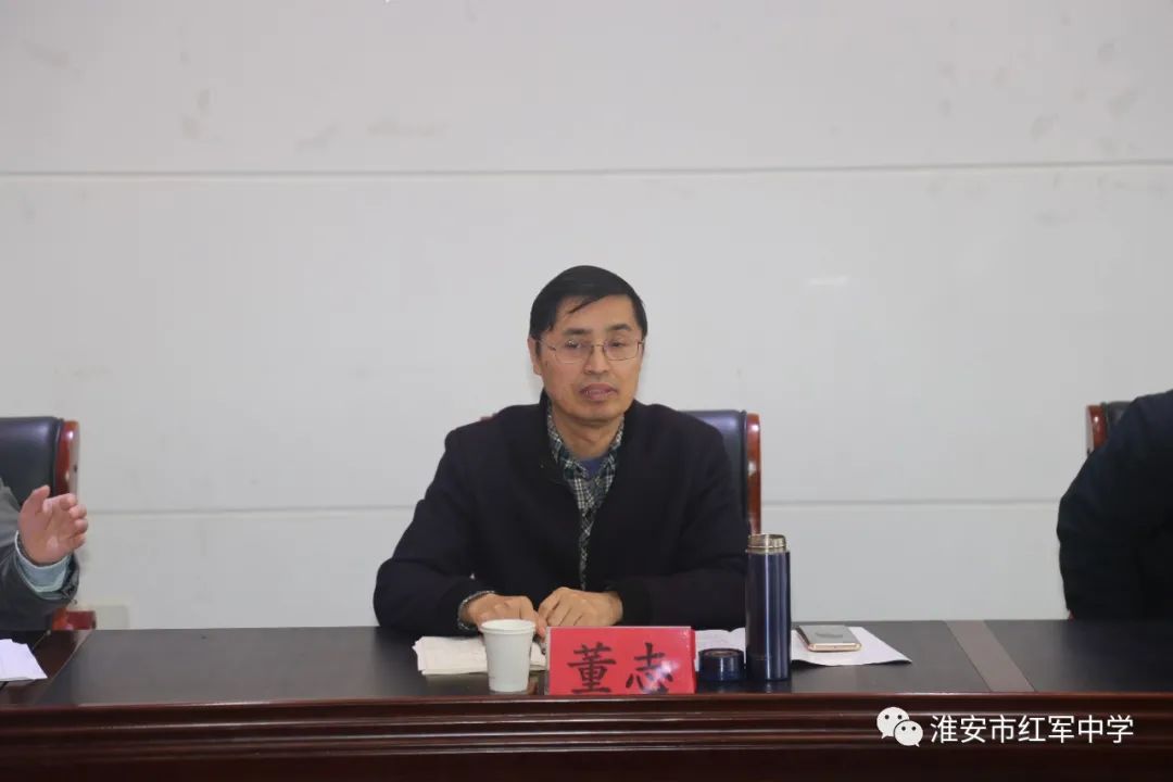 周恩来红军中学举办市“融学课堂”教学观摩研讨活动