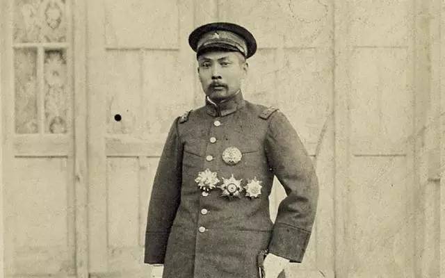 五四运动爆发的根本原因和导火线,五四运动爆发的原因经过和影响