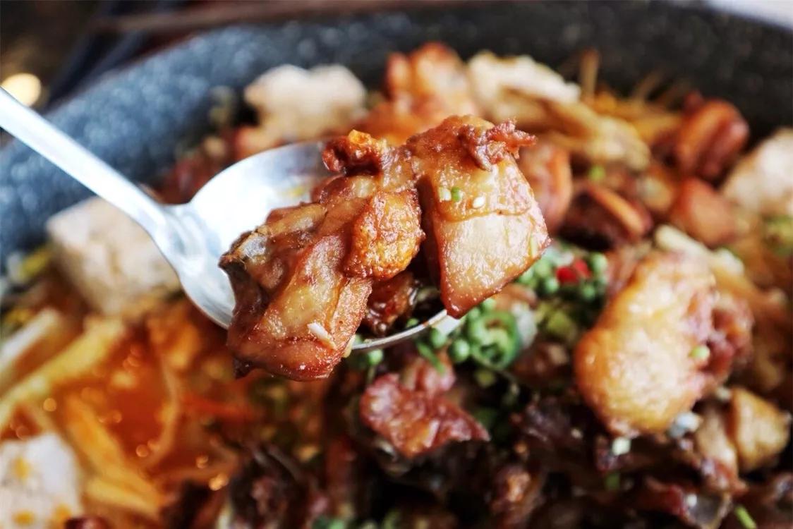 春节去哪里旅游好吃的多一点,好嗨哟吃喝玩乐