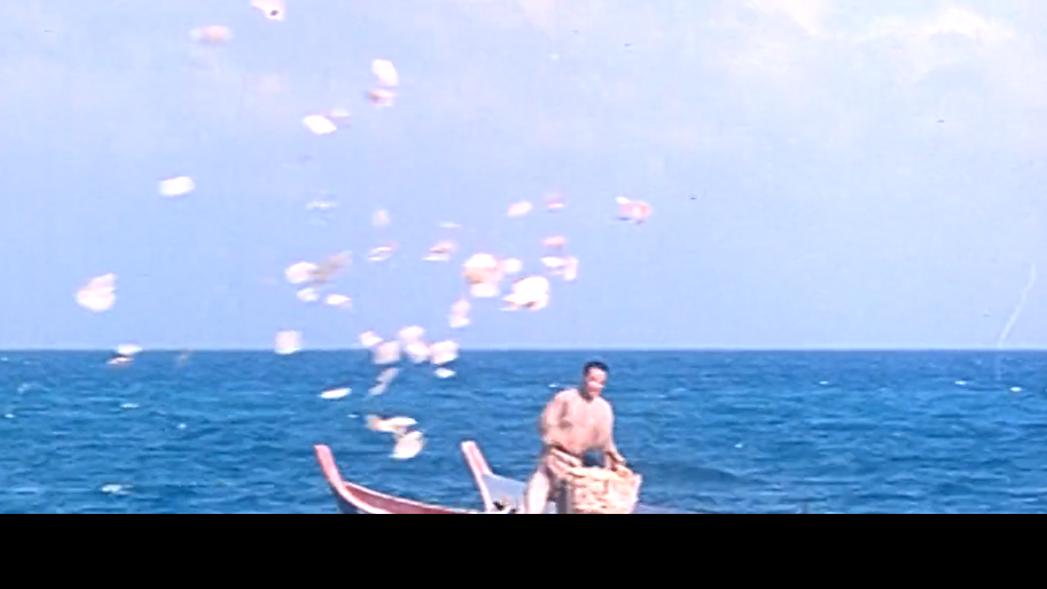 25年老电影揭露封建悲惨命运,老电影讲述旧社会女人的悲惨