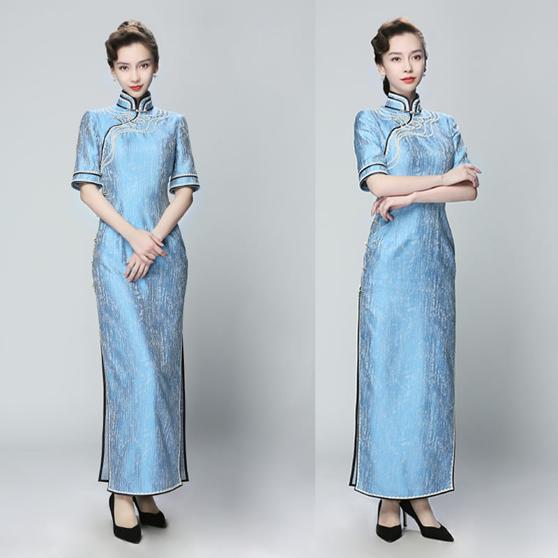 穿旗袍的女人优雅精致,穿旗袍的女人真有韵味