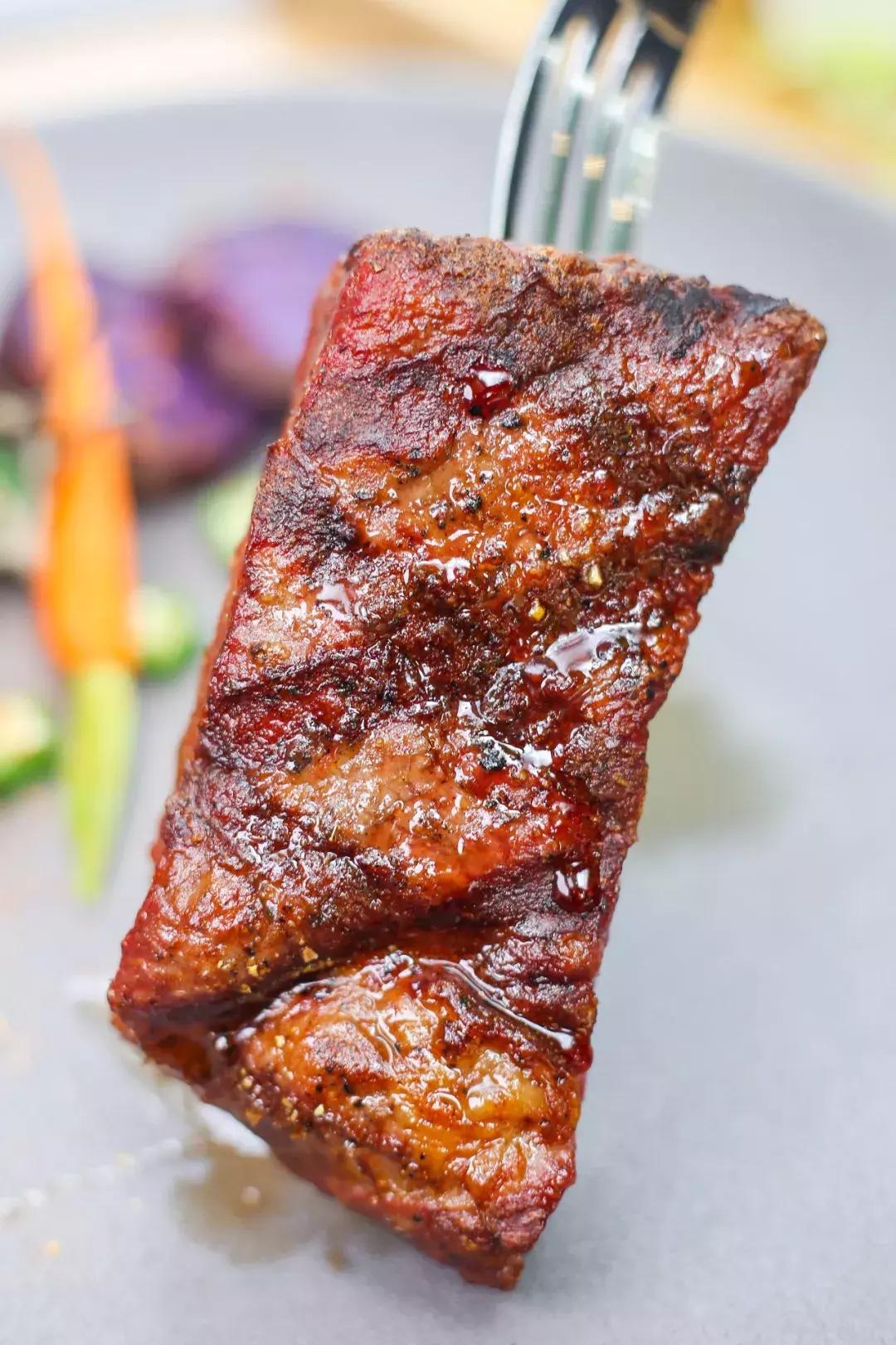 gucci香水线下店专柜赠品,gucci香水30ml送口红小样