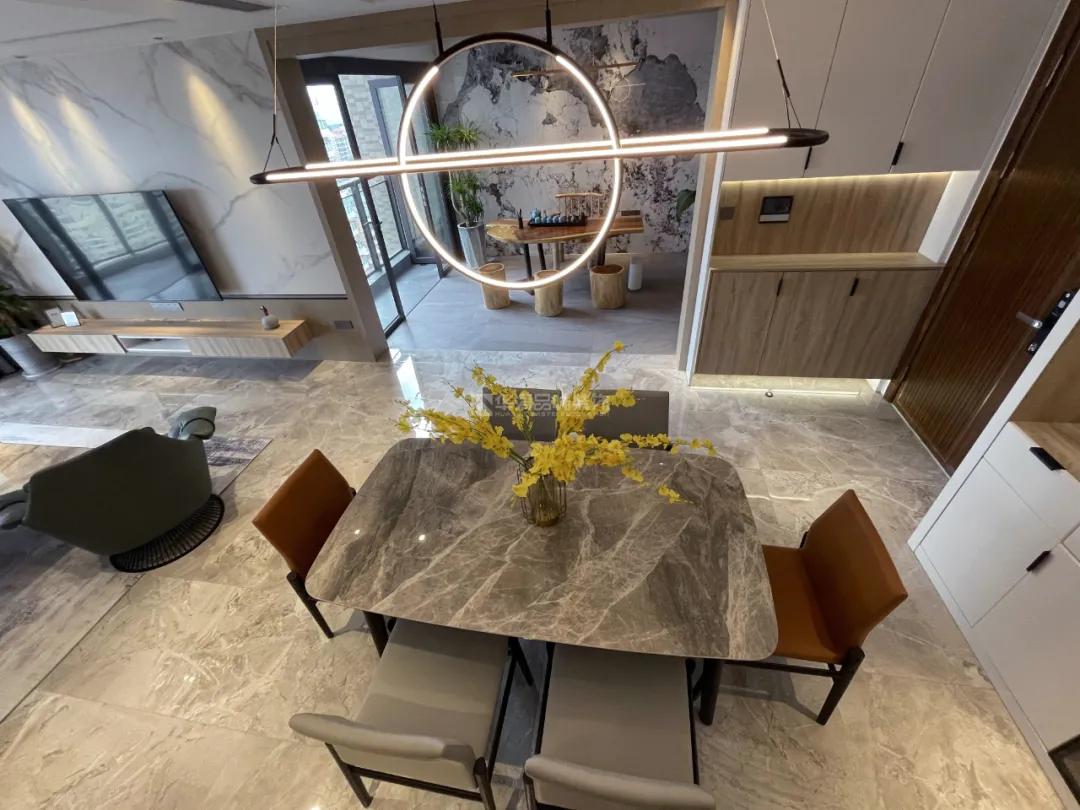 浔·实景丨万家灯火，终有一盏属于我