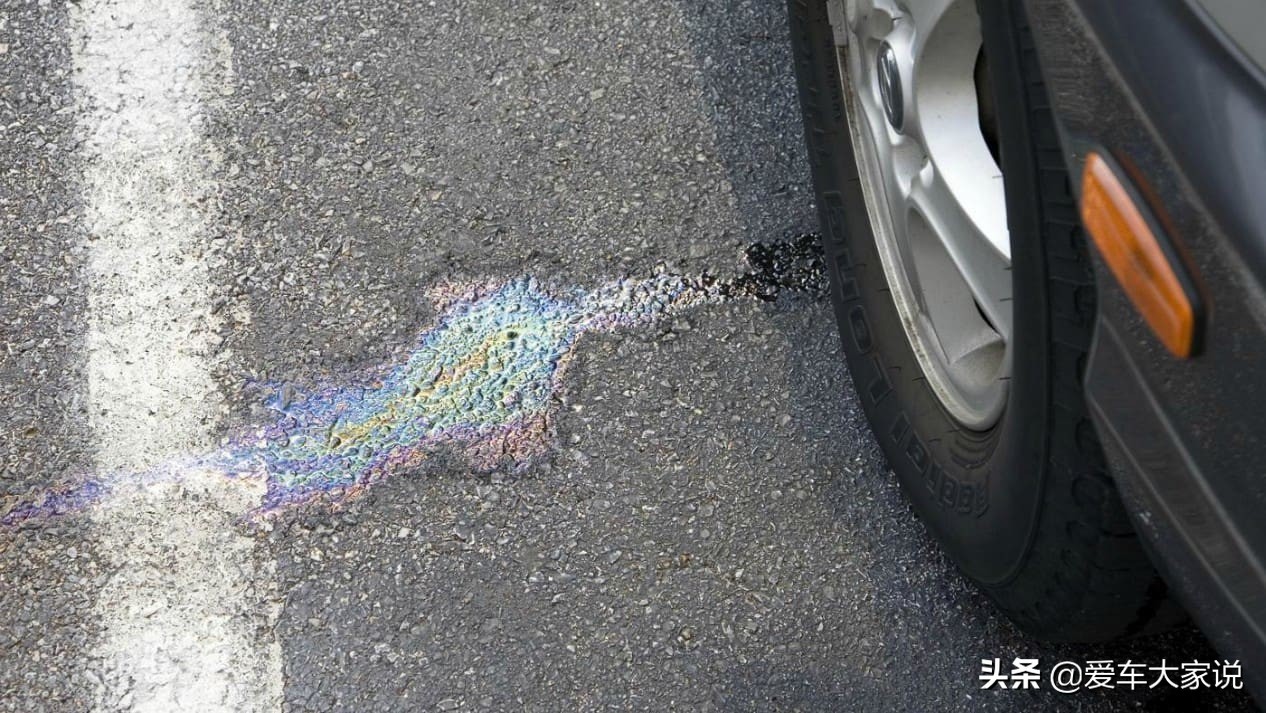 摩托车加油太满燃油进碳罐,加油过满为什么会对碳罐导致伤害