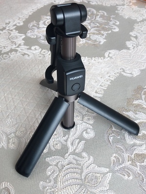 华为三脚架自拍杆af15怎么用,华为有线自拍杆的使用方法及操作